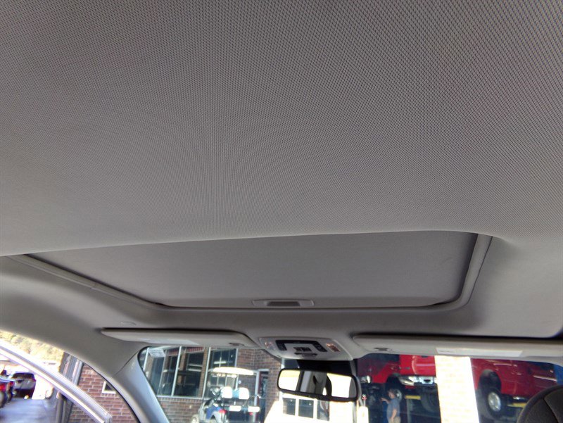 Used 2022 Toyota Sienna XLE image 13