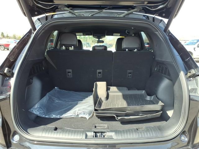 Certified 2024 Ford Escape ST-Line w/ Tech Pack #1 AWD/4WD image 9