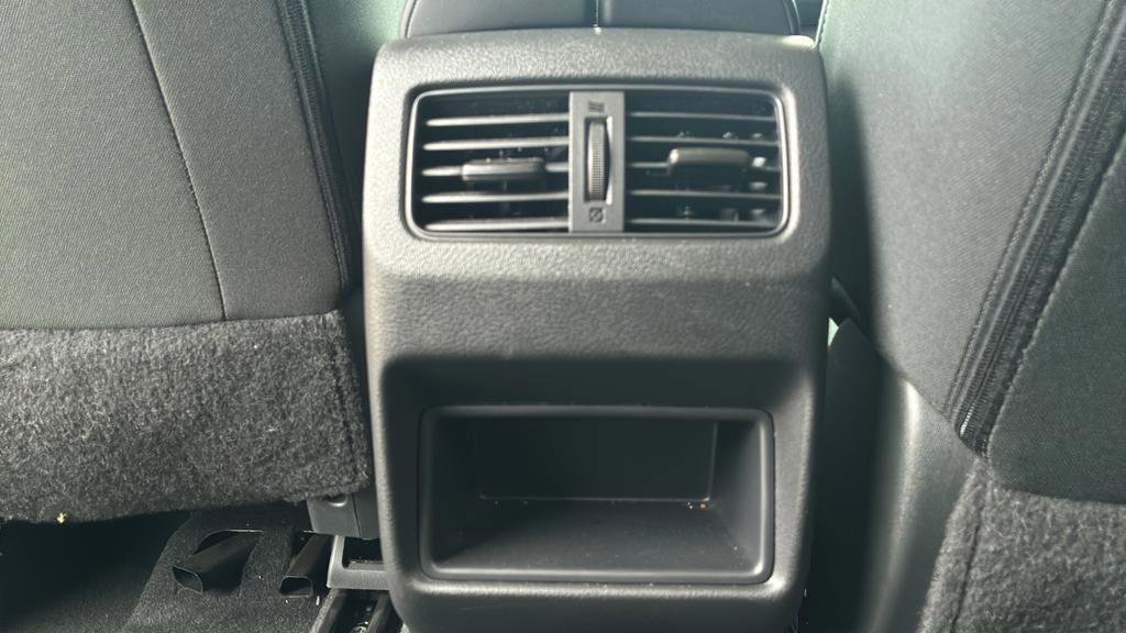 Used 2024 Nissan Rogue S image 16