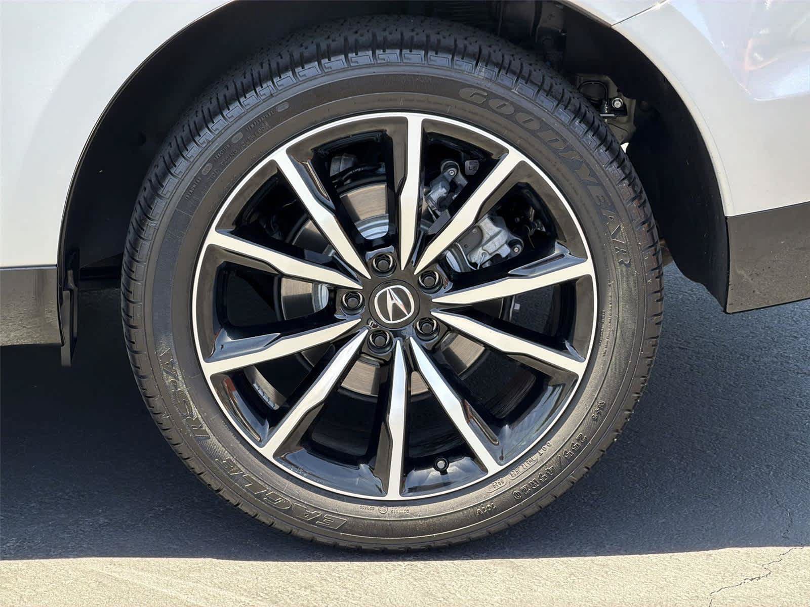Certified 2025 Acura RDX A-Spec w/ Advance Package AWD/4WD image 9