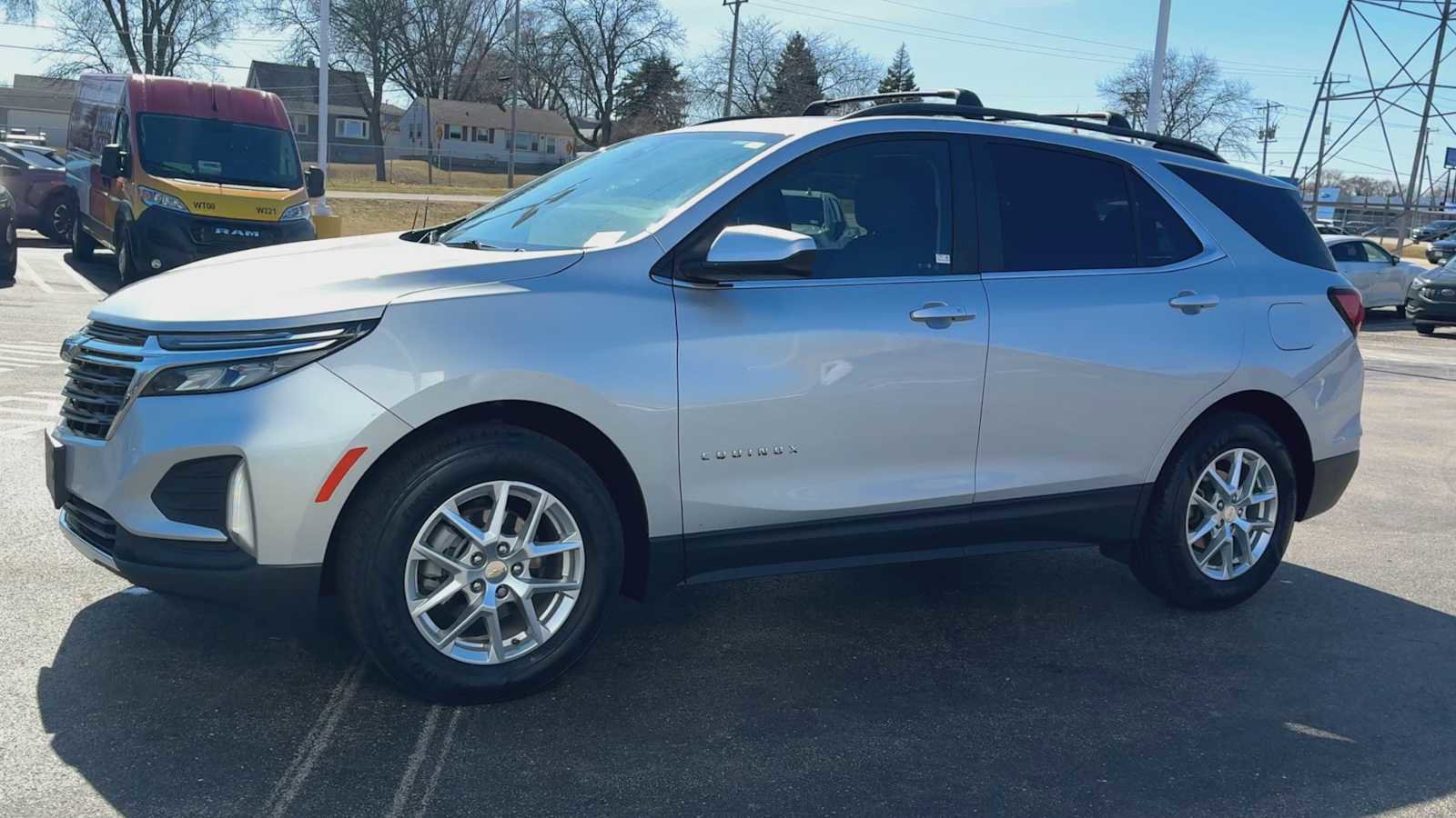 Used 2022 Chevrolet Equinox LT image 6