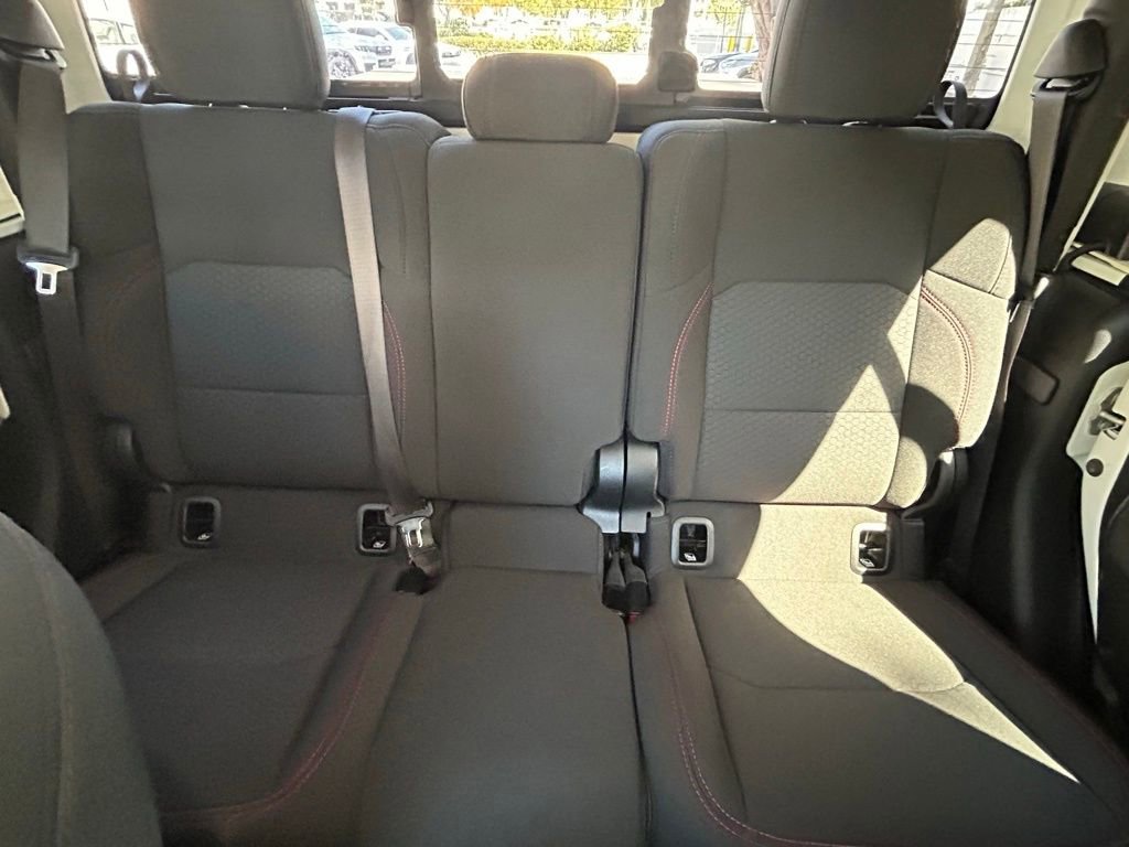 Used 2021 Jeep Gladiator Rubicon w/ Trailer Tow Package image 13