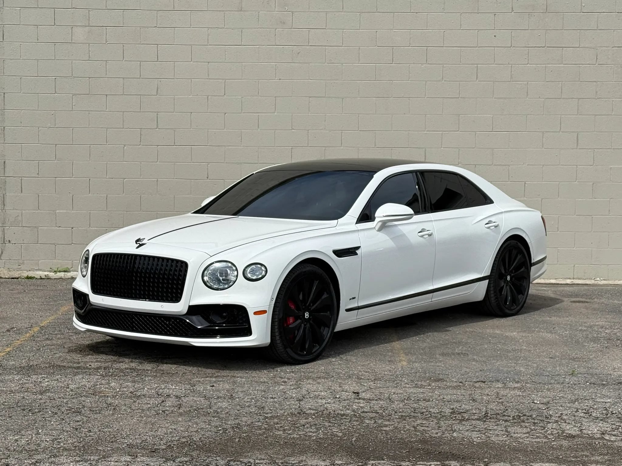 Used 2021 Bentley Flying Spur W12 AWD/4WD image 2