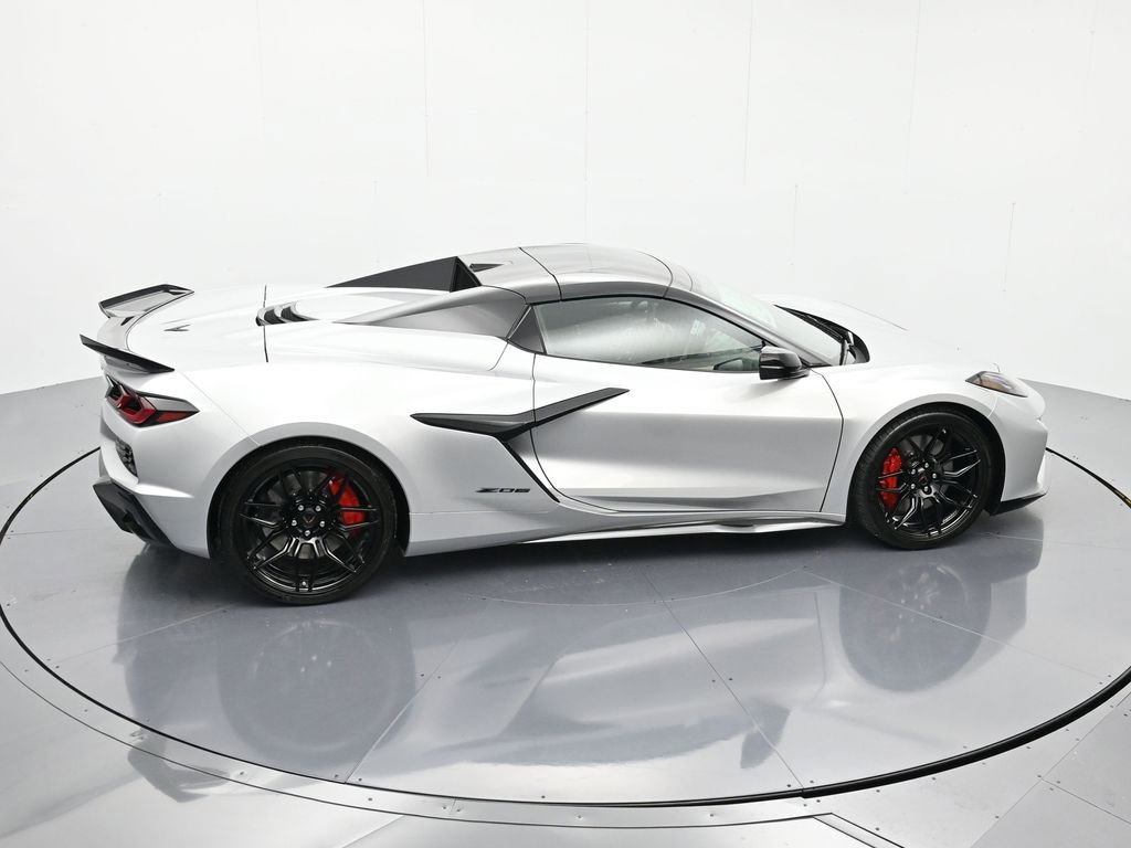 New 2026 Chevrolet Corvette Z06 w/ Battery Protection Package image 31