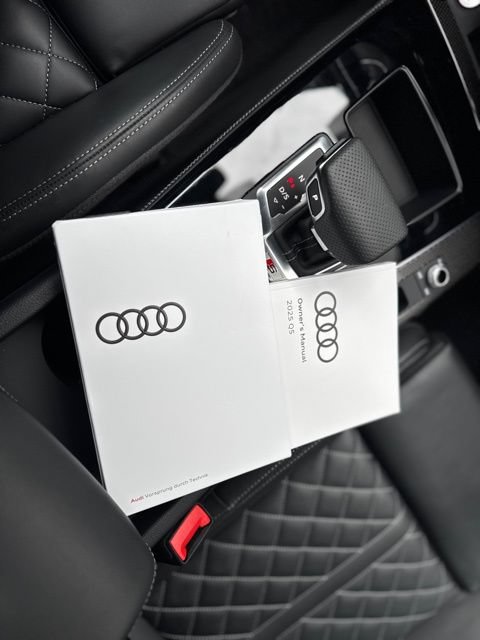 Certified 2025 Audi SQ5 Premium Plus w/ Premium Plus Package AWD/4WD image 14
