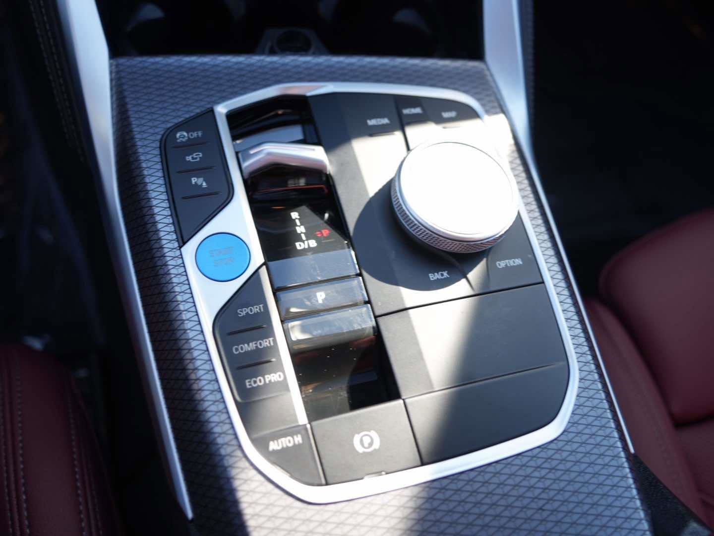 Used 2025 BMW i4 eDrive40 w/ M Sport Package image 22