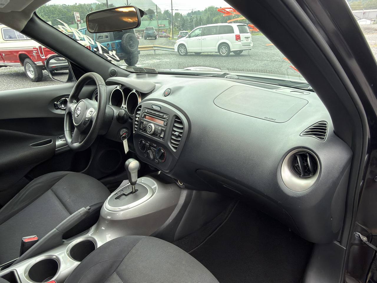 Used 2014 Nissan Juke S AWD/4WD image 21