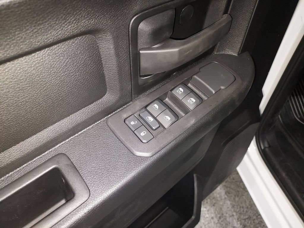 New 2026 RAM 4500 Tradesman w/ Chrome Appearance Group AWD/4WD image 19