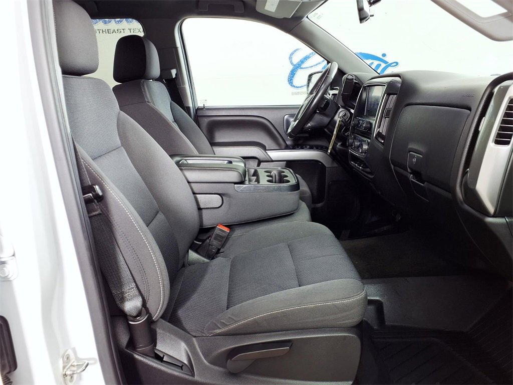 Used 2018 Chevrolet Silverado 1500 LT w/ Texas Edition image 13