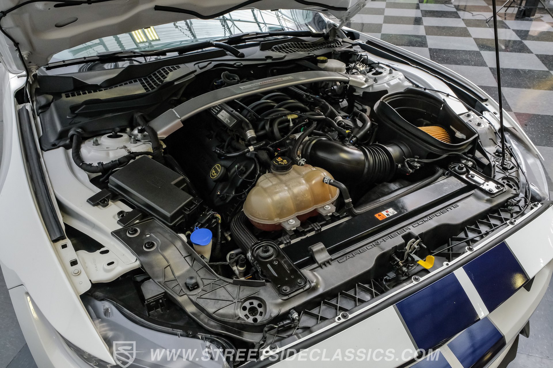 Used 2019 Ford Mustang Shelby GT350 w/ Technology Package RWD image 39