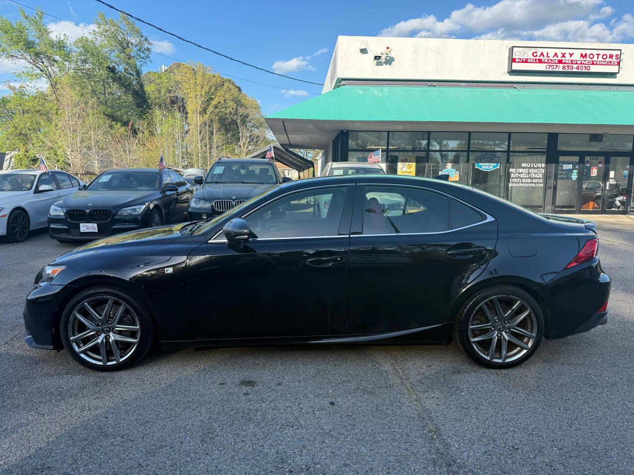 Used 2016 Lexus IS 300 AWD image 6