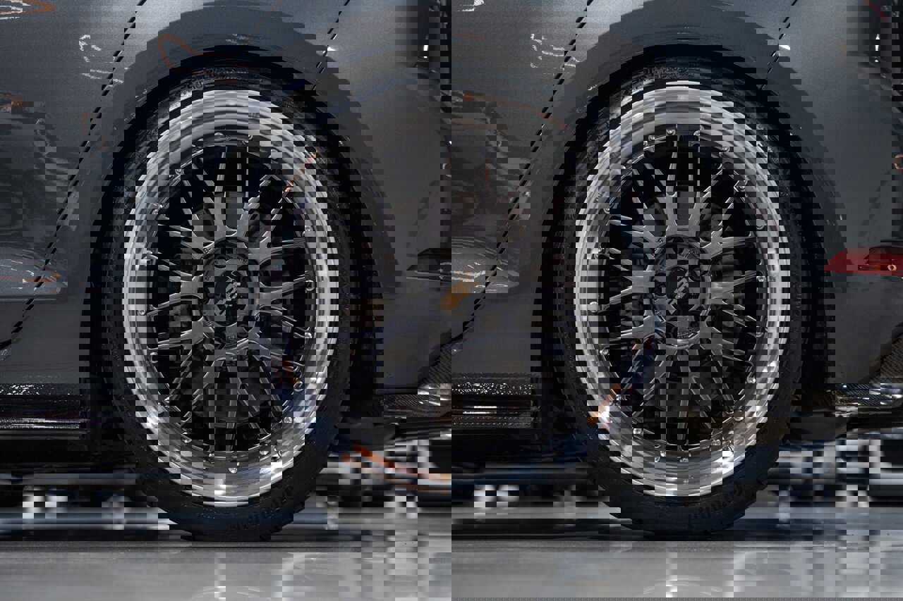 Used 2019 Volkswagen Golf R 4-Door image 12