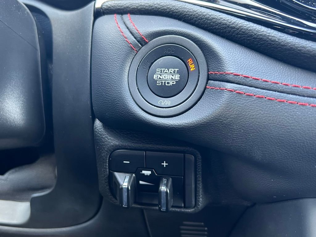 Used 2023 Dodge Durango GT image 24