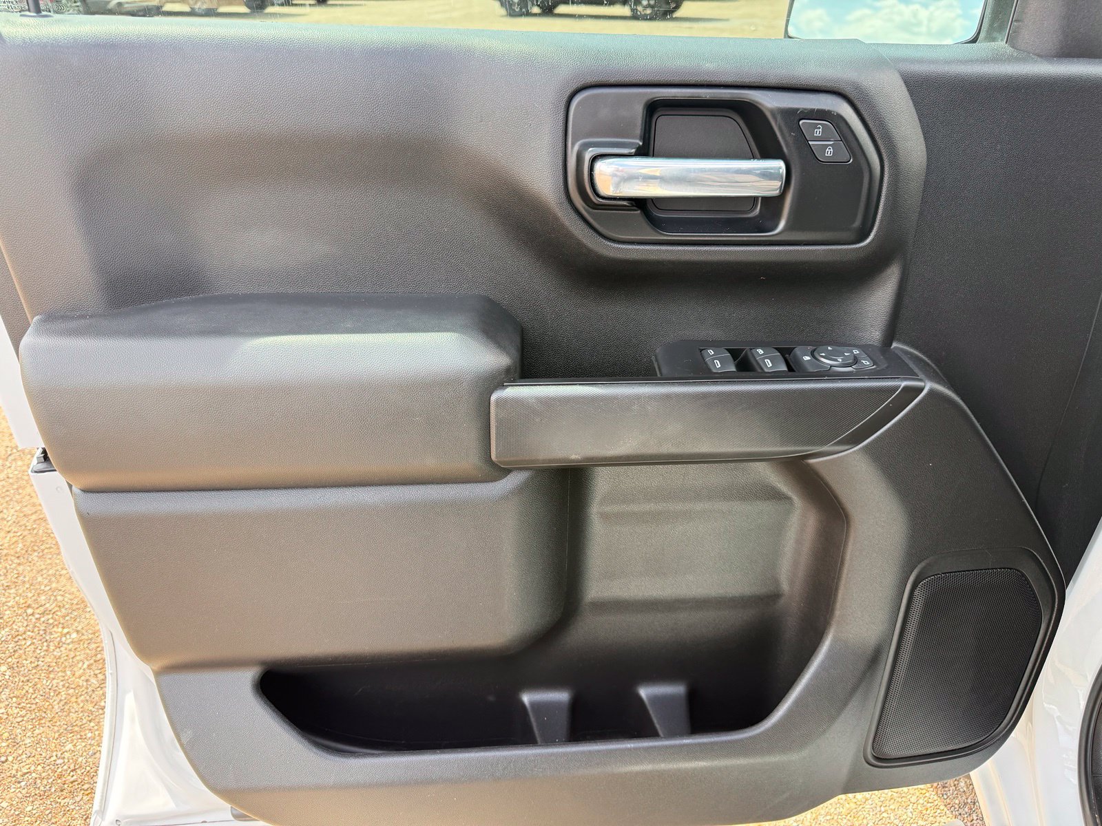 Used 2020 Chevrolet Silverado 1500 Custom w/ Rally Edition RWD image 12
