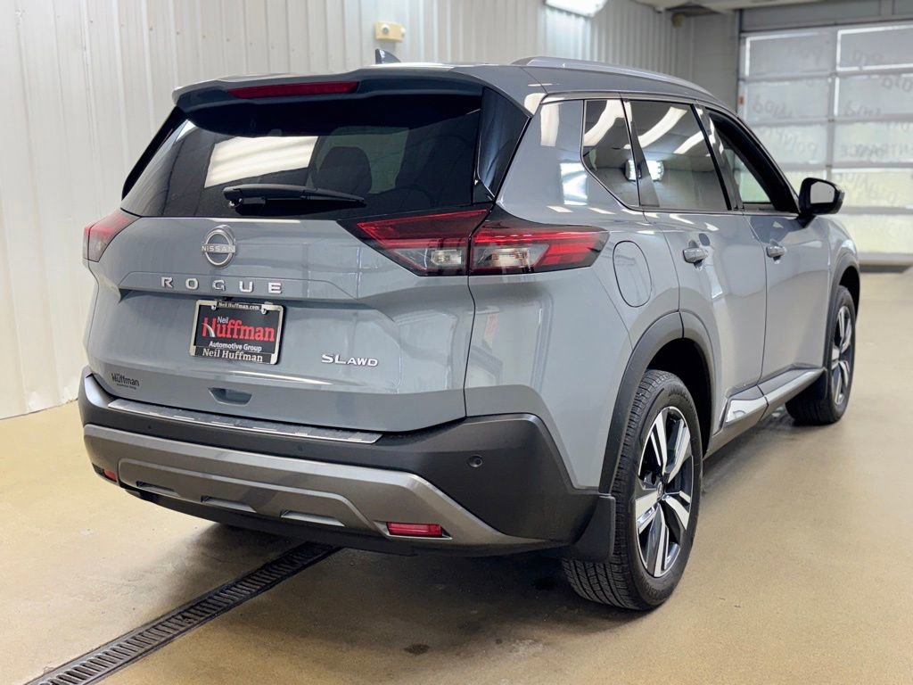 Used 2023 Nissan Rogue SL AWD/4WD image 5