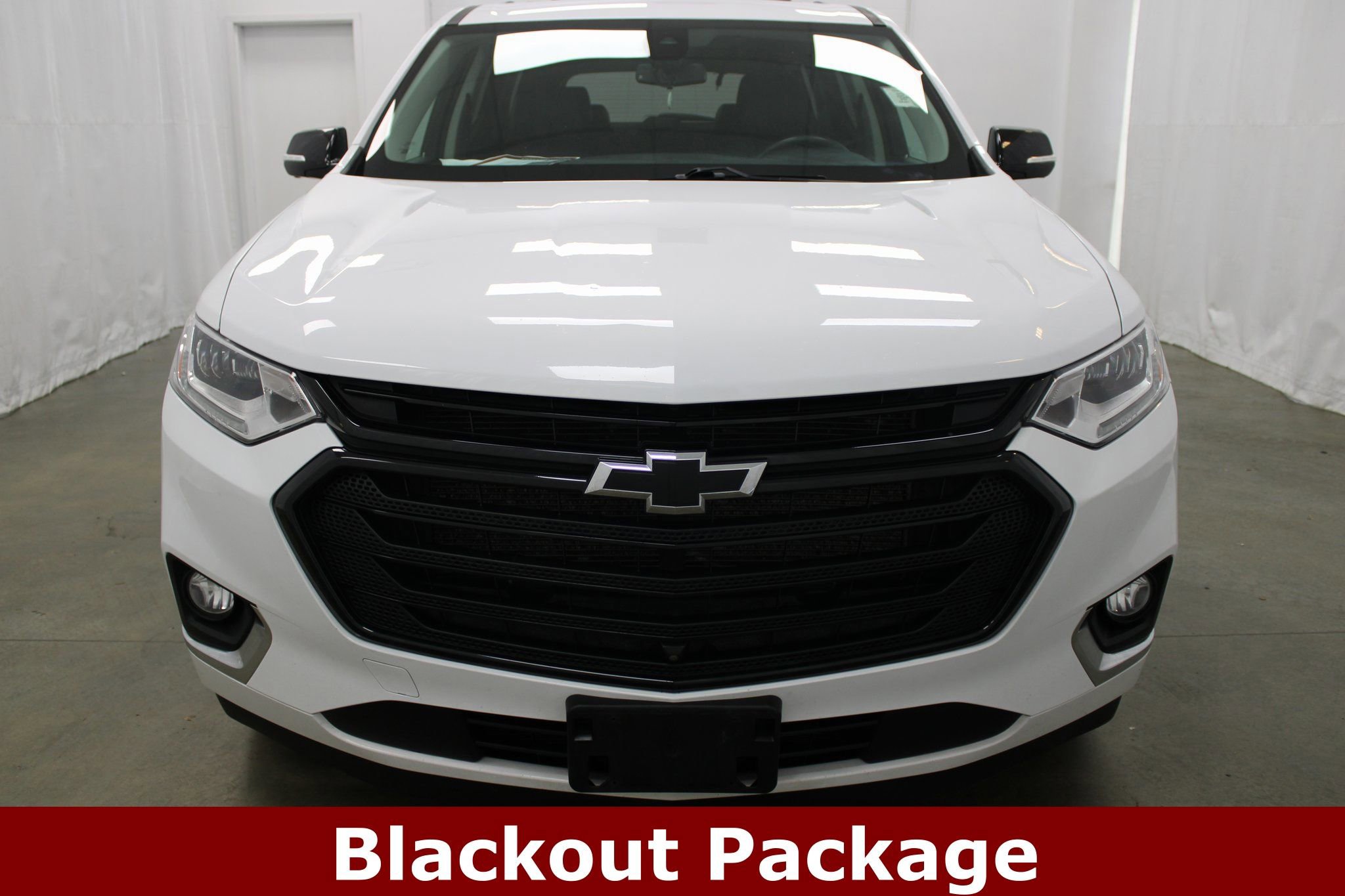 Used 2020 Chevrolet Traverse Premier w/ LPO, Blackout Package image 3