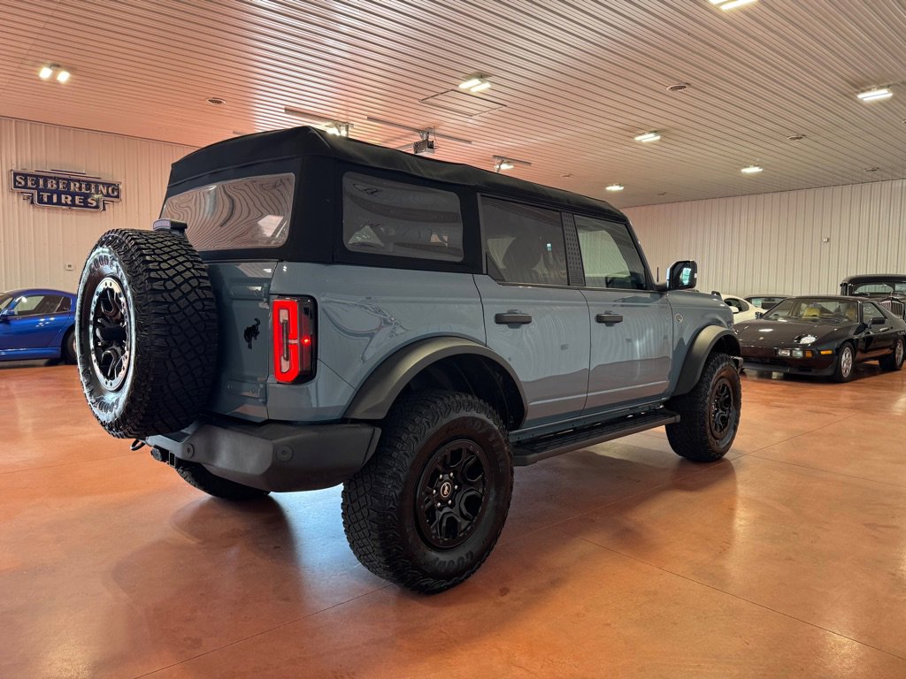 Used 2022 Ford Bronco Wildtrak image 8