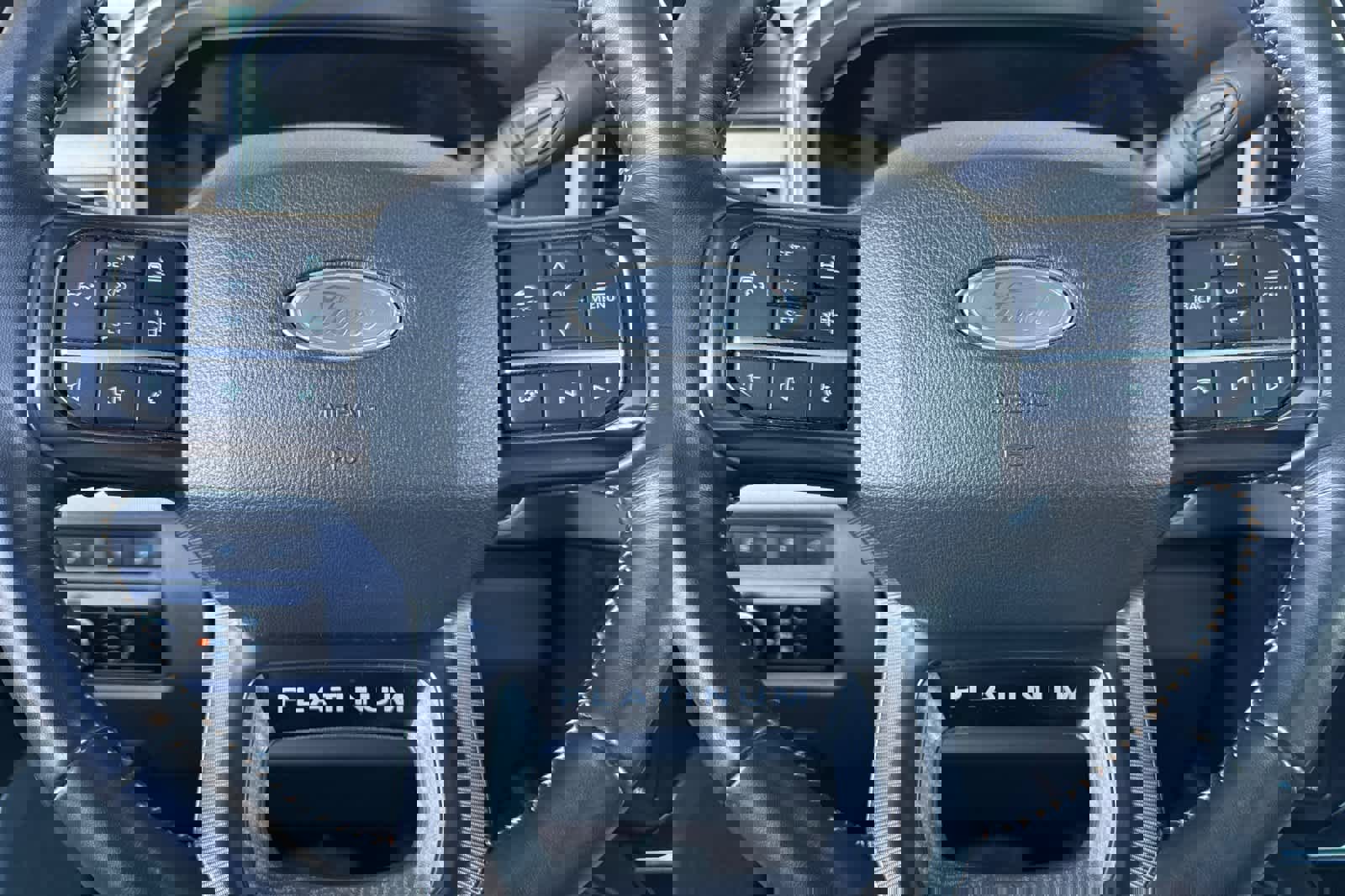 Certified 2023 Ford F350 Platinum AWD/4WD image 23