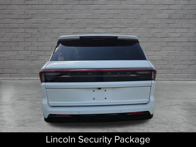 New 2027 Lincoln Navigator L Reserve AWD/4WD image 5