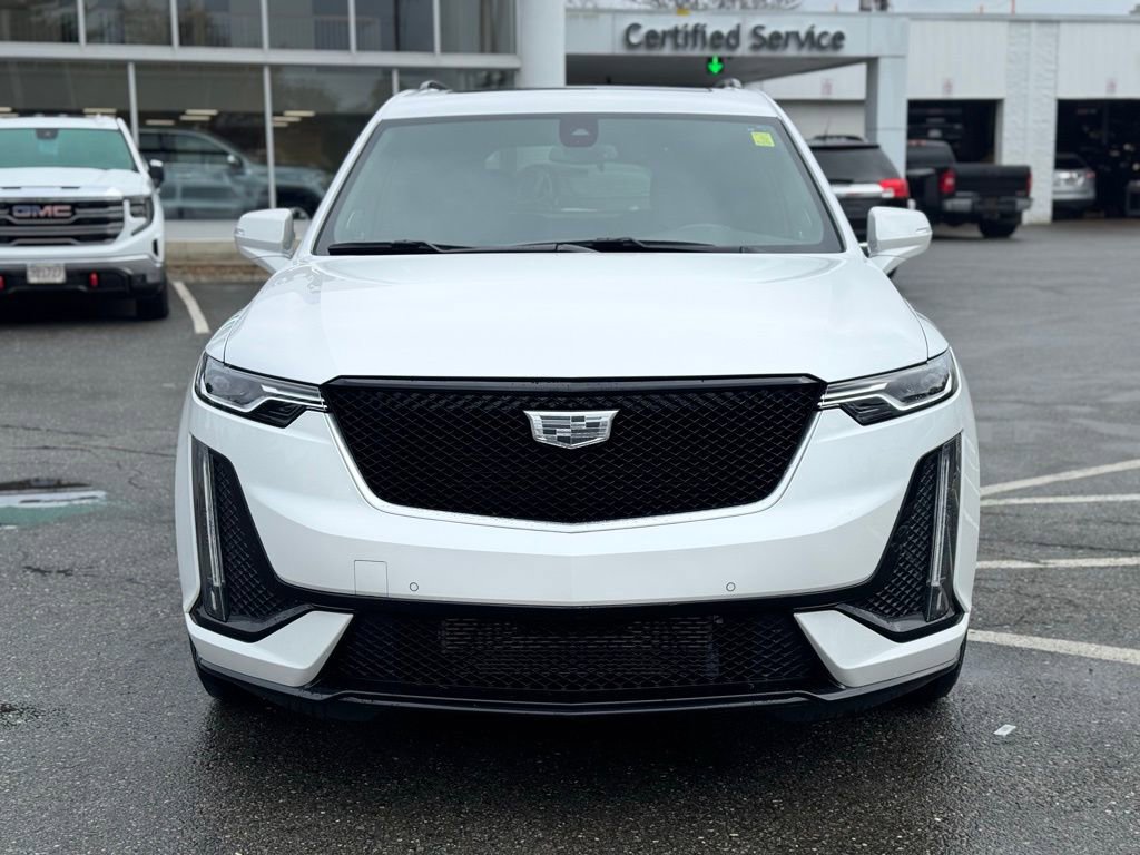 Used 2024 Cadillac XT6 Sport w/ LPO, Onyx Lite Package image 10