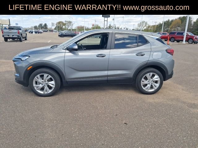 Used 2025 Buick Encore GX Preferred AWD/4WD image 5