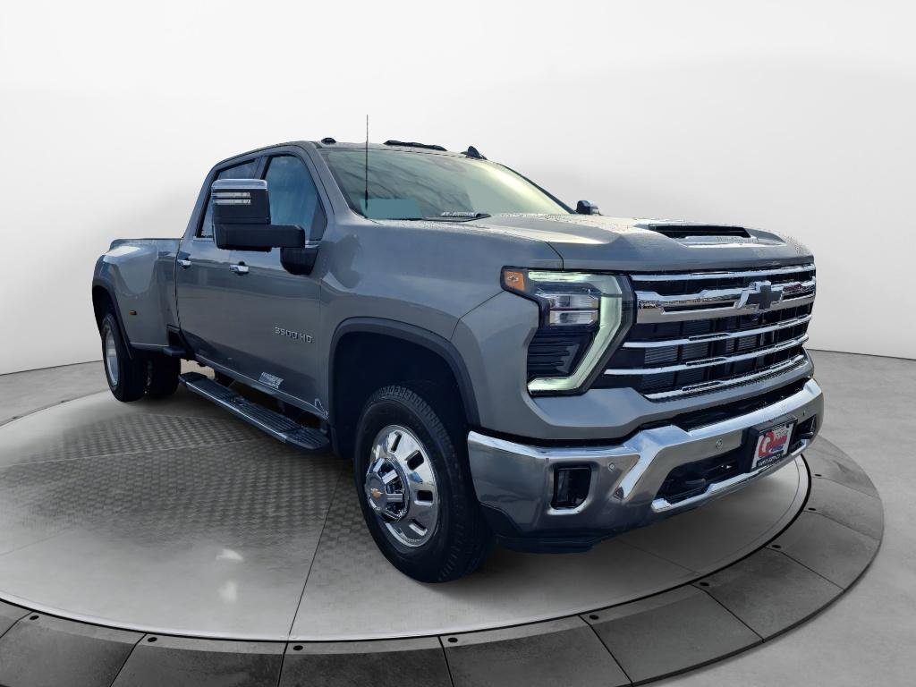 New 2026 Chevrolet Silverado 3500 LTZ w/ LTZ Plus Package image 7