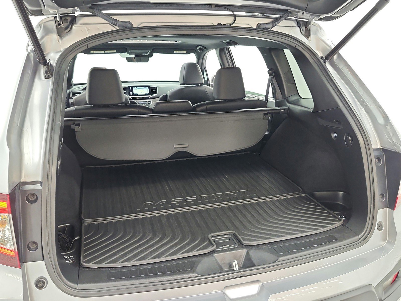 Used 2022 Honda Passport TrailSport image 37