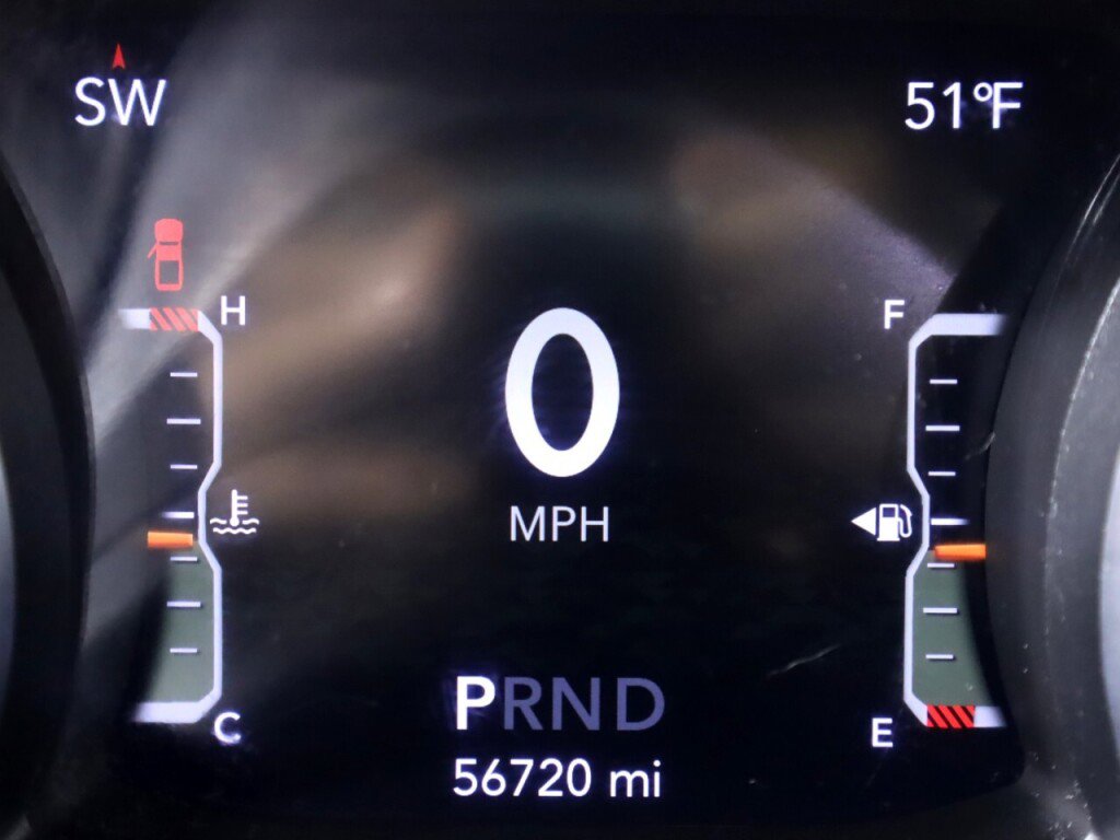 Used 2020 Jeep Gladiator Sport w/ Quick Order Package 24S AWD/4WD image 14