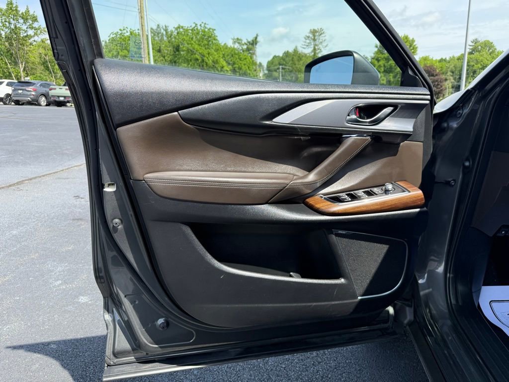 Used 2023 MAZDA CX-9 Signature image 10