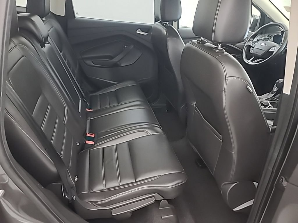 Used 2017 Ford Escape Titanium AWD/4WD image 17