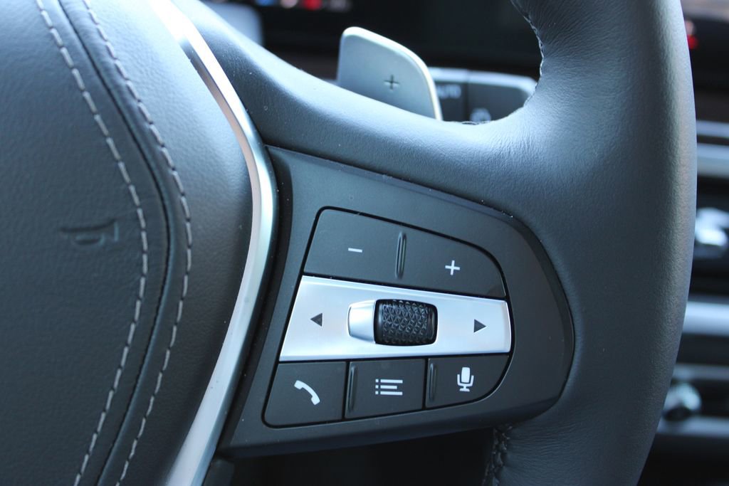 Used 2024 BMW X5 xDrive40i w/ Premium Package image 31