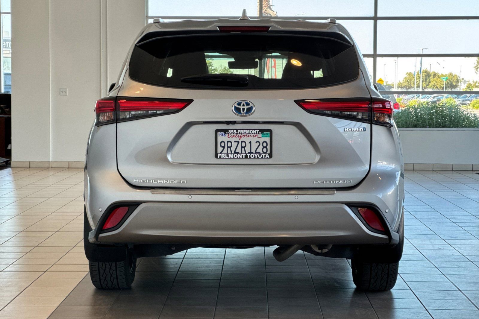Used 2022 Toyota Highlander Platinum AWD/4WD image 5