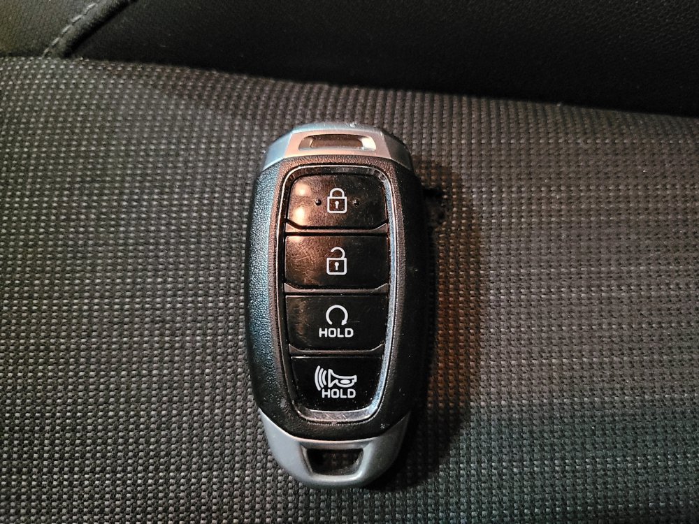 Used 2023 Hyundai Kona SEL w/ Cargo Package AWD/4WD image 32