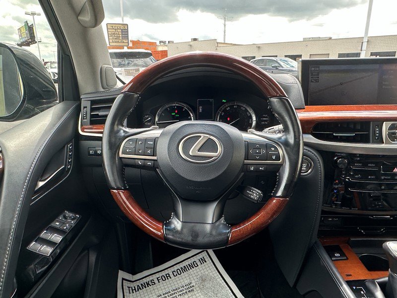Used 2019 Lexus LX 570 4WD w/ Luxury Package image 26