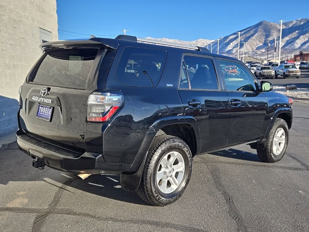 Used 2024 Toyota 4Runner SR5 image 3