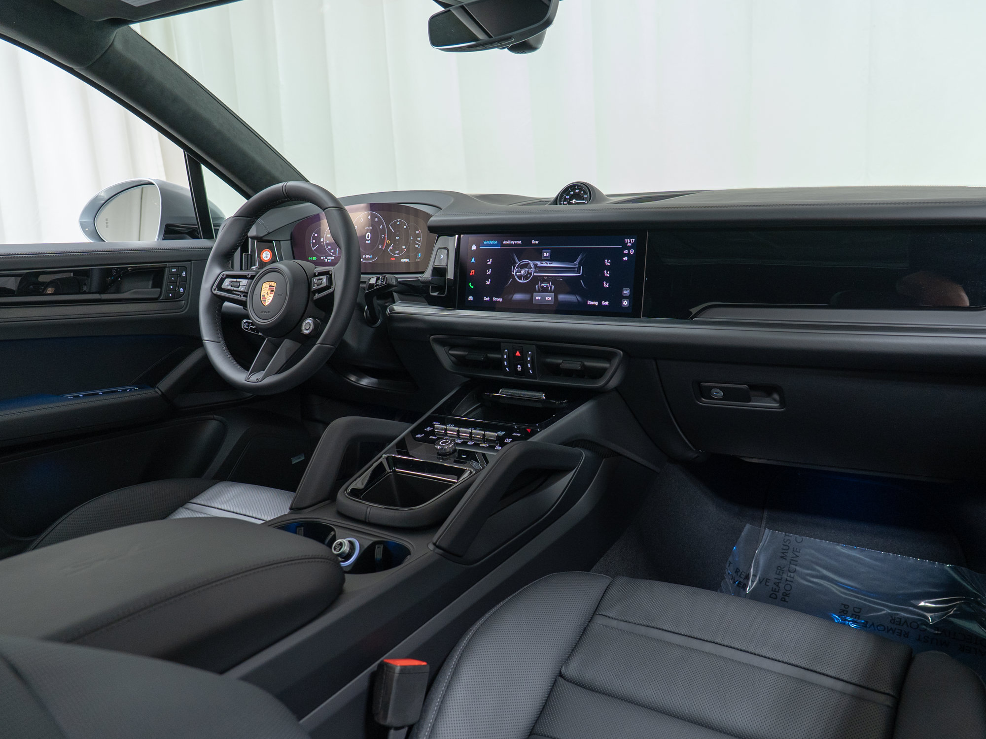 New 2026 Porsche Cayenne GTS AWD/4WD image 20