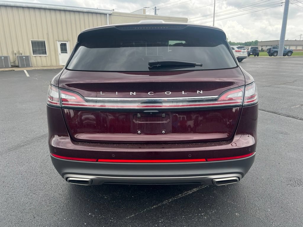 Used 2021 Lincoln Nautilus Reserve FWD image 4