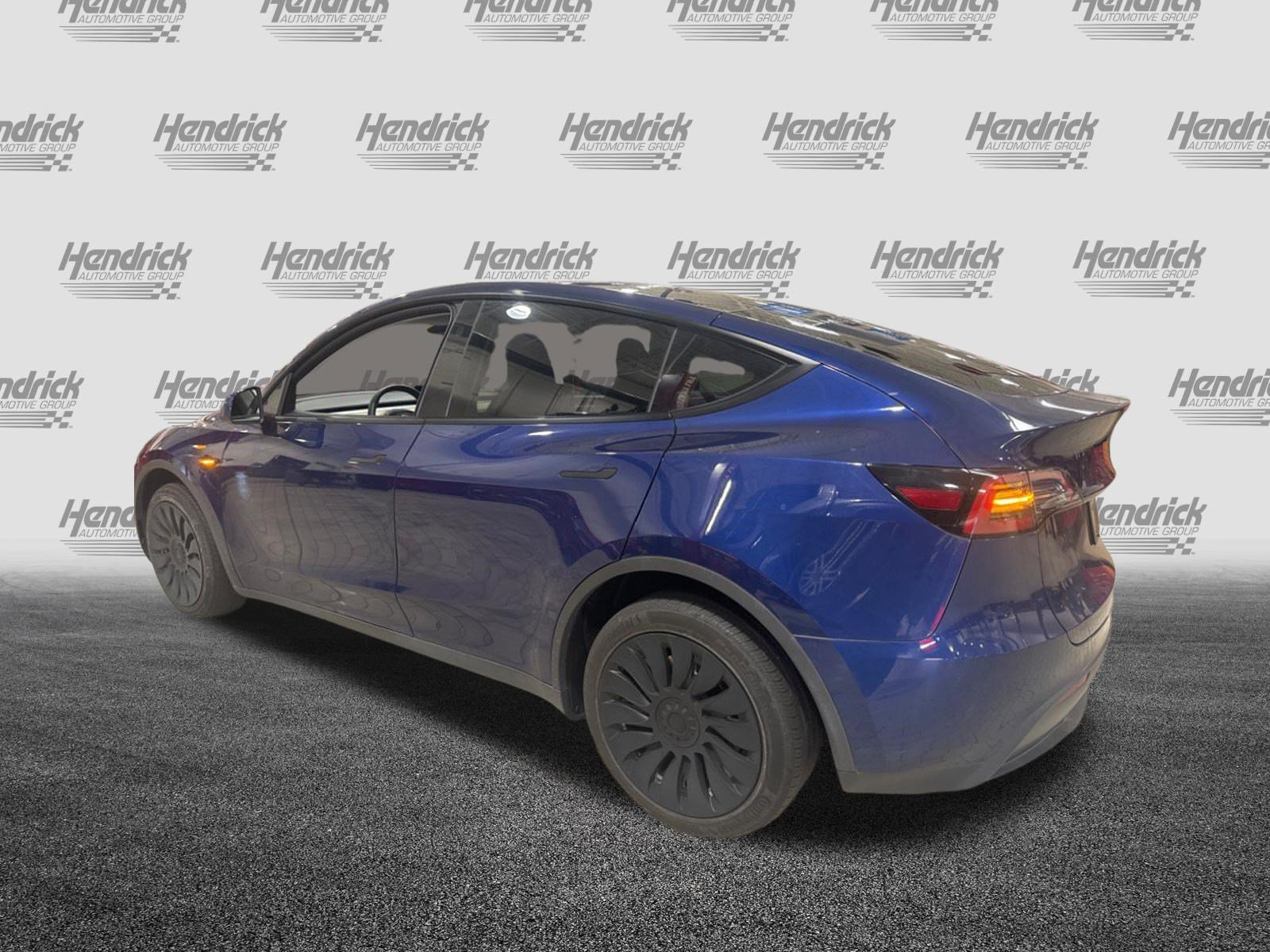 Used 2023 Tesla Model Y AWD image 8