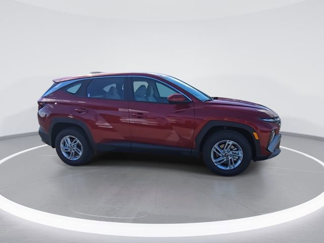 New 2026 Hyundai Tucson SE image 9