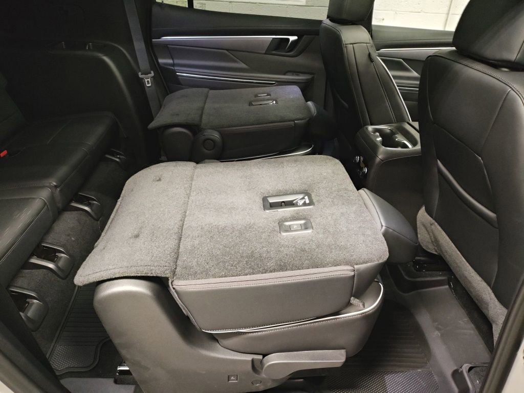 New 2026 Buick Enclave Sport Touring w/ Power Package image 13