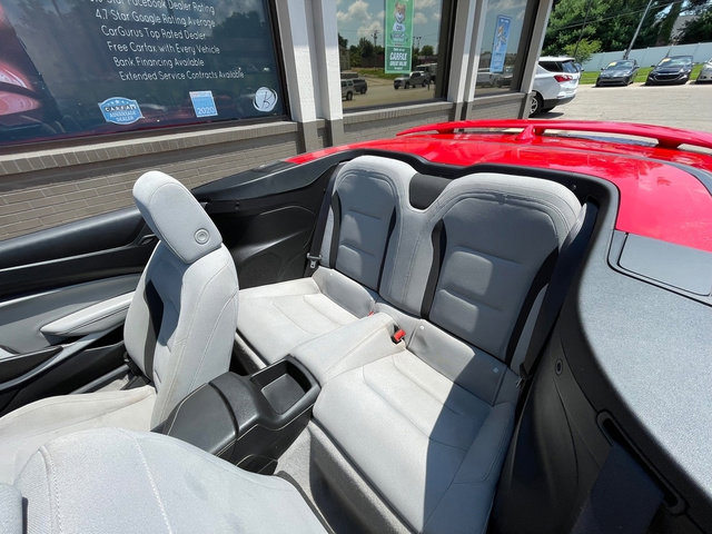 Used 2020 Chevrolet Camaro LT image 14