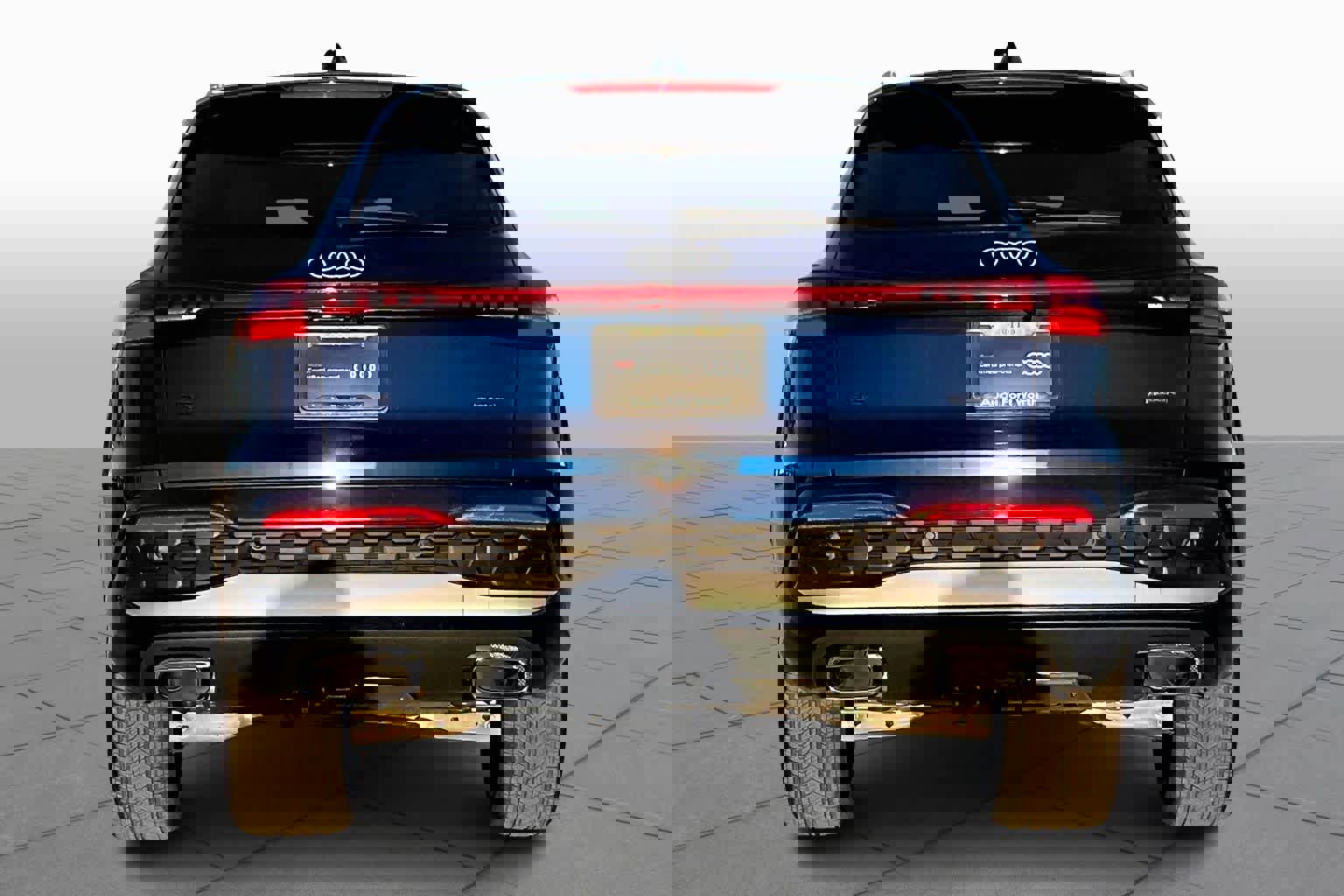 Certified 2025 Audi Q5 Premium Plus w/ Premium Plus image 5