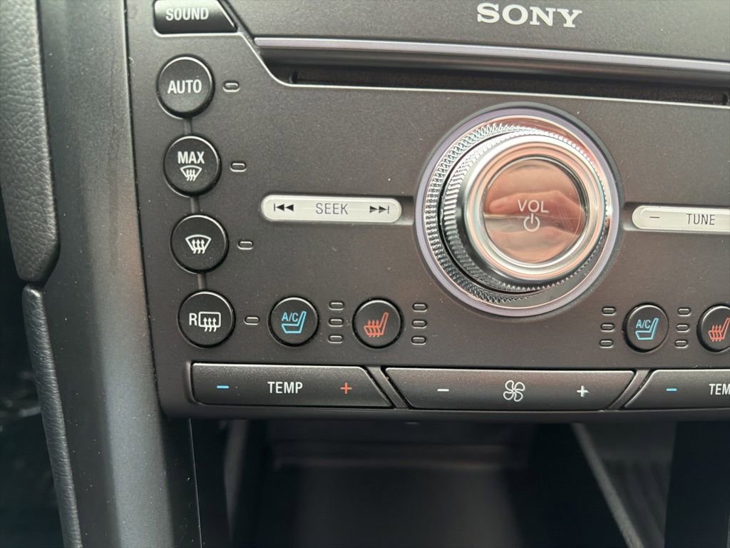 Used 2017 Ford Fusion Titanium image 32