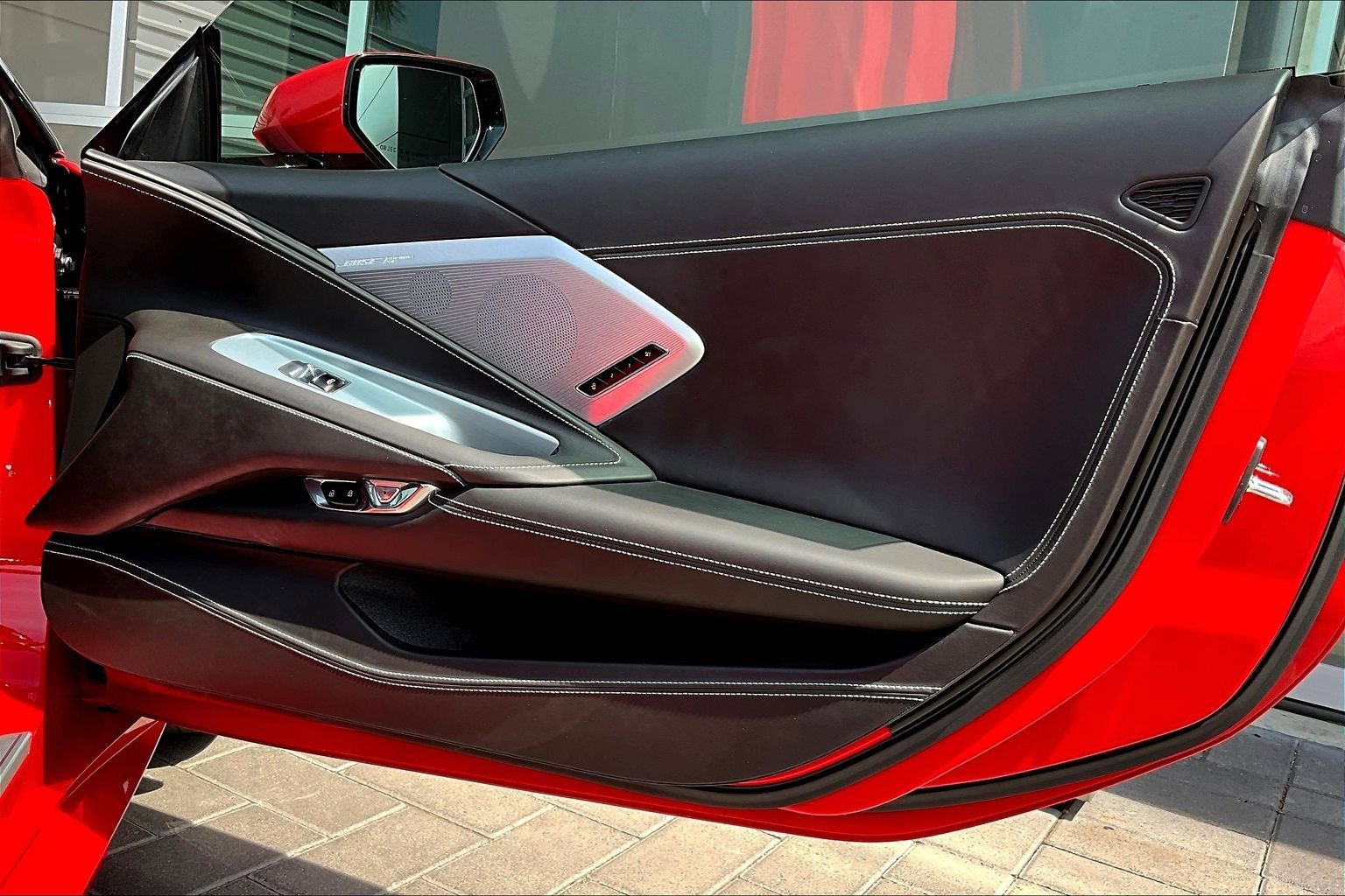 Used 2021 Chevrolet Corvette Stingray Premium Conv w/ Z51 Performance Package image 24