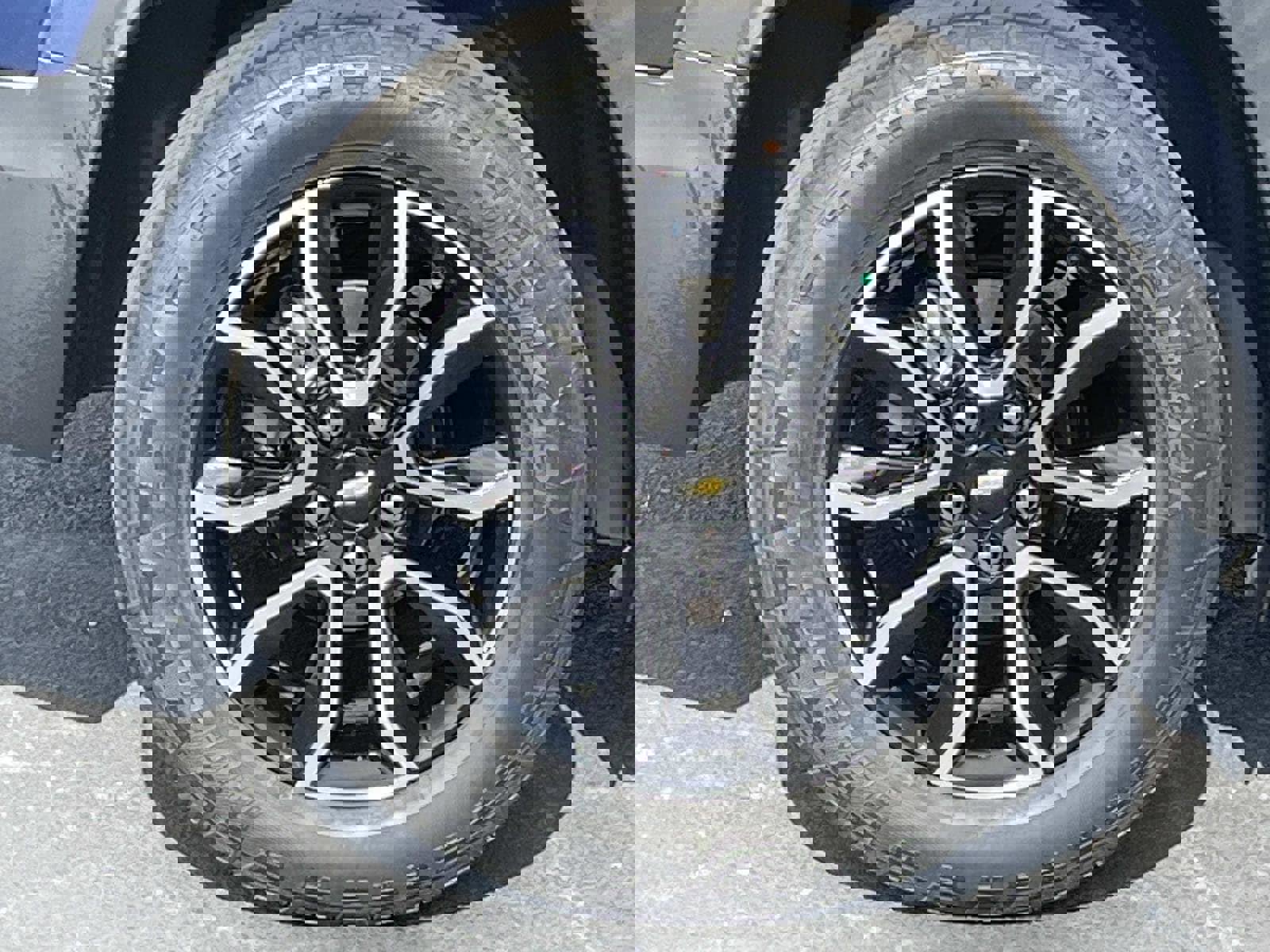 Used 2023 Chevrolet TrailBlazer ACTIV w/ Convenience Package image 6