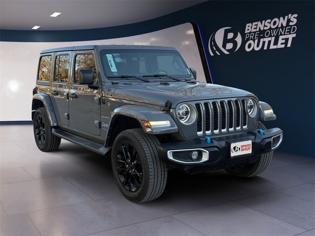 Used 2022 Jeep Wrangler Unlimited Sahara image 7