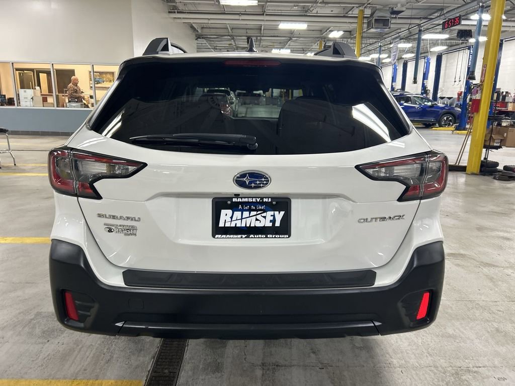 Used 2020 Subaru Outback Premium image 25