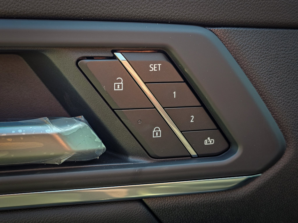 New 2027 GMC Terrain Elevation w/ Elevation Premium Package AWD/4WD image 10
