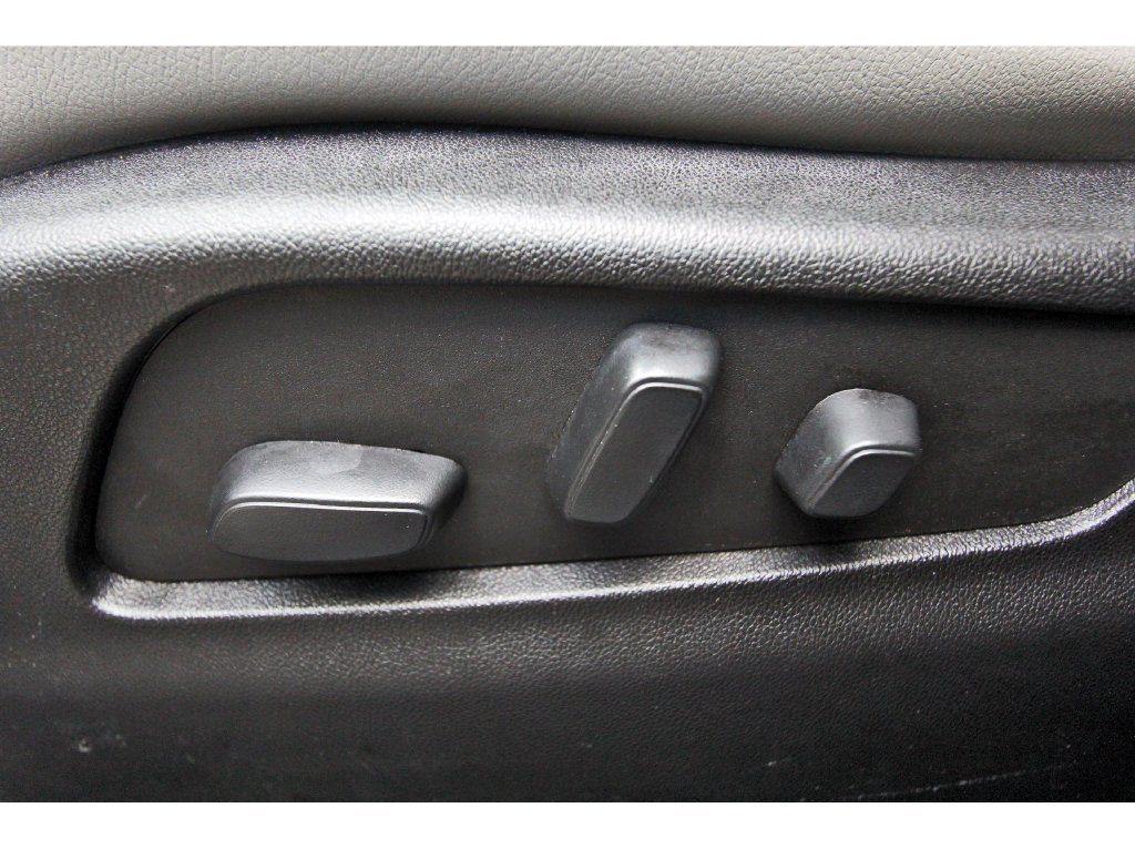 Certified 2023 Cadillac XT4 Luxury FWD image 27