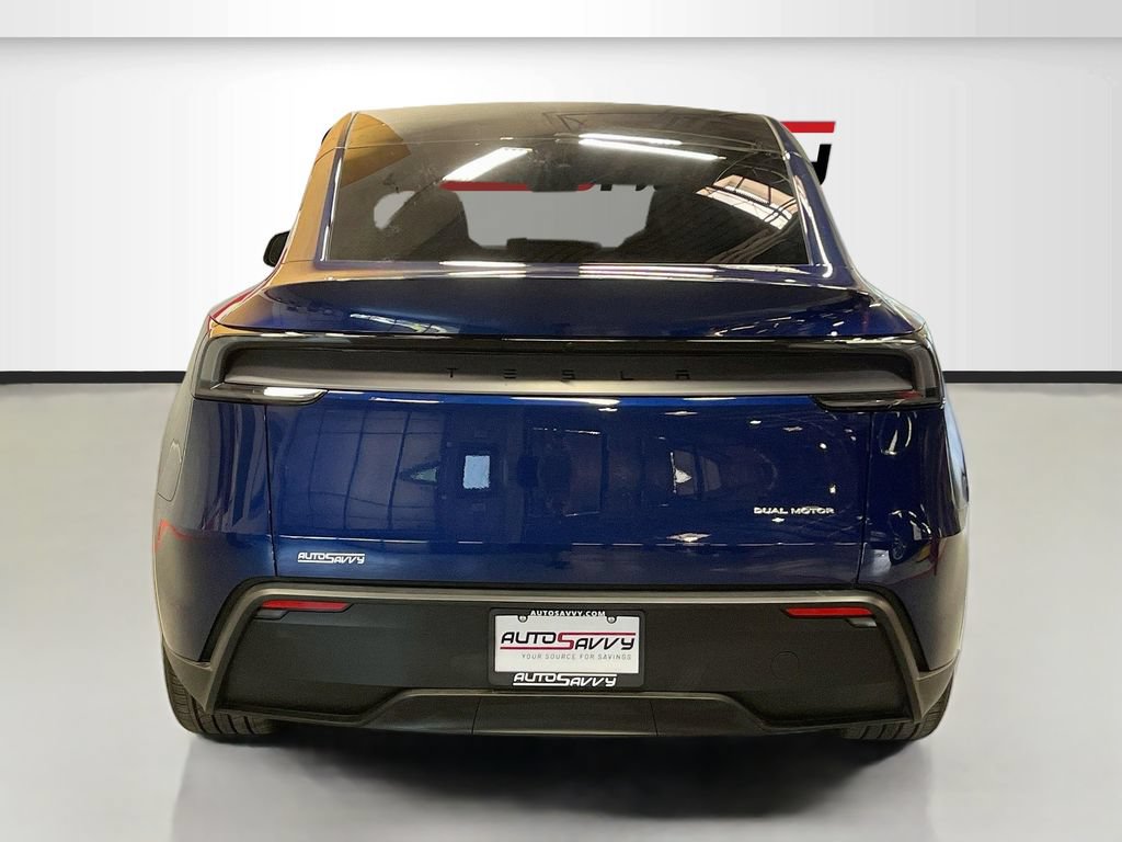 Used 2026 Tesla Model Y Long Range AWD/4WD image 6